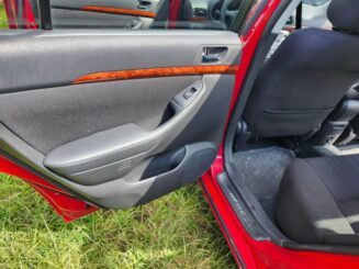 2005 Toyota Avensis For Rent - Image 2