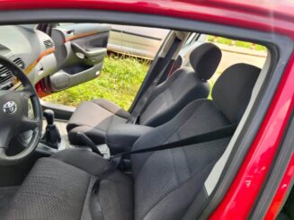 2005 Toyota Avensis For Rent - Image 3
