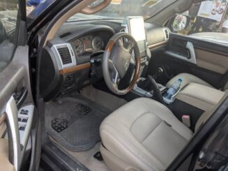 LAND CRUISER 2010 TUNE 2016 For Rent - Image 4