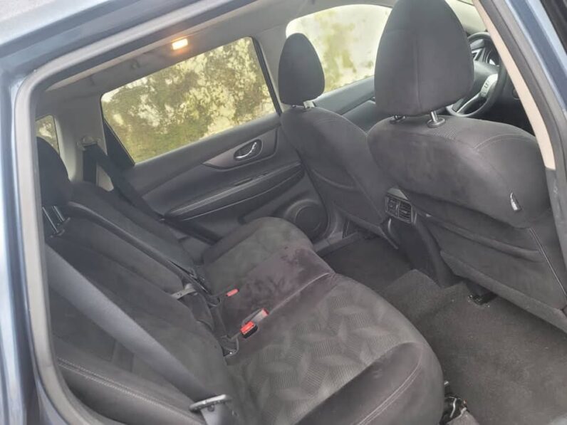 Nissan Rogue Sport Version 2015