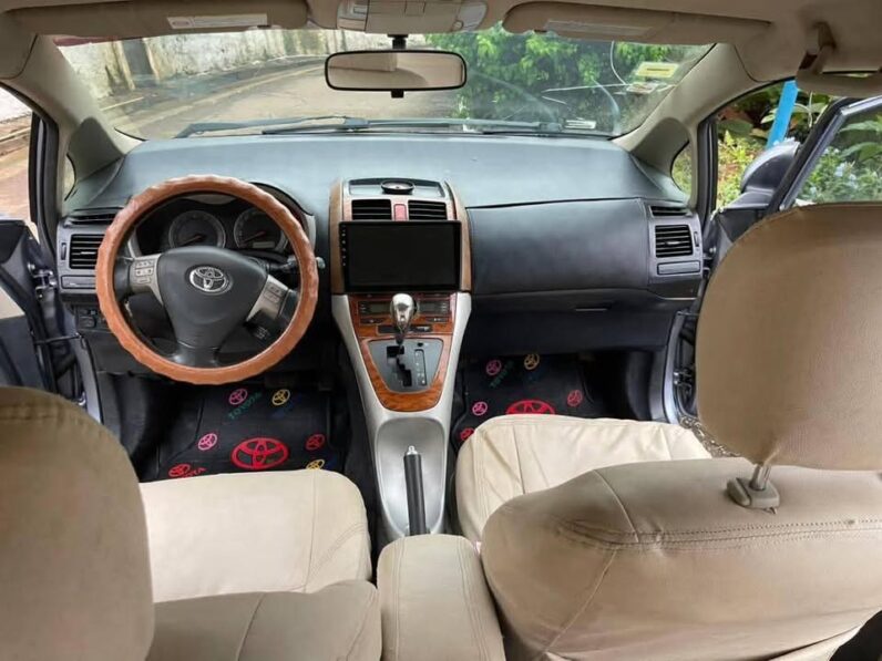 Auris 2012 automatique