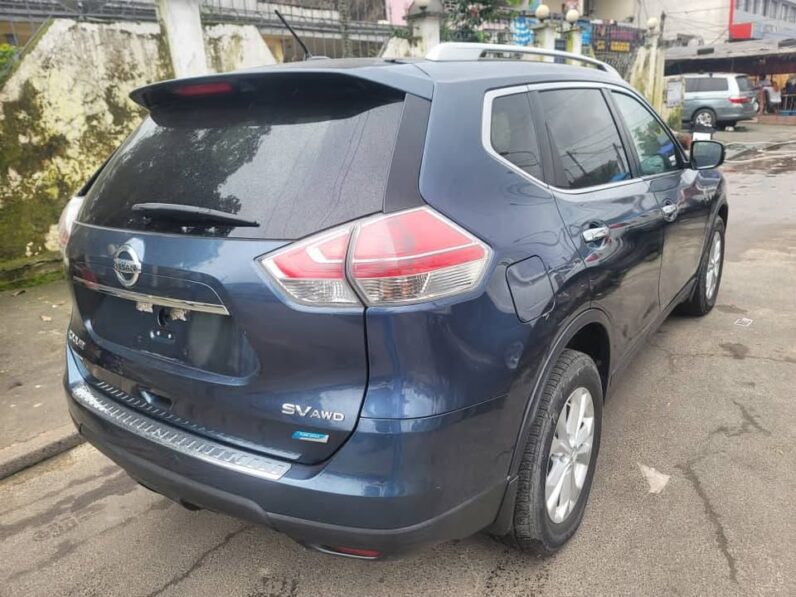 Nissan Rogue Sport Version 2015