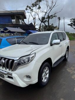 Land cruiser VXR 2015