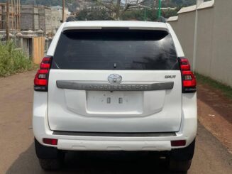 Toyota Prado GXR For Rent - Image 7