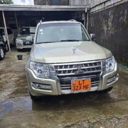 Mitsubishi Pajero 2010 For Rent