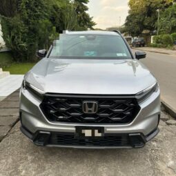 Honda CR-V sport  Hybrid For Rent